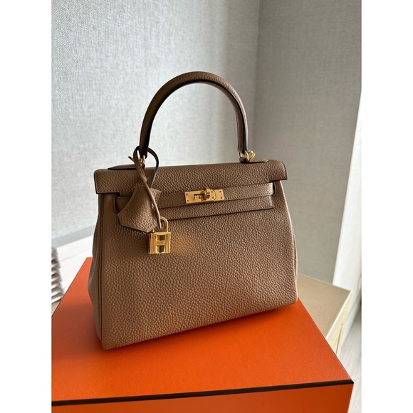 2022 Hermes Kelly 25 Togo Chai gold hardware - Picture 10 of 15
